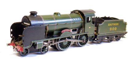 Hornby O gauge E420 4-4-0 locomotive and six wheel tender, Southern green "Eton" No.900, electric (