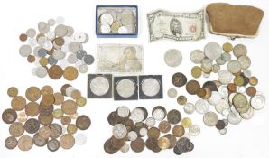 Collection of Worldwide coinage including American half dollars 1960s-70s, one dollar coin 1971, a