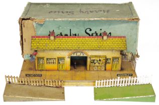 Hornby series O gauge No.2E  Windsor station (boxed)