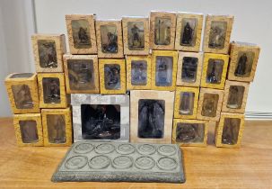 Large collection of Lord of the Rings figures, principally in window boxes by New Line