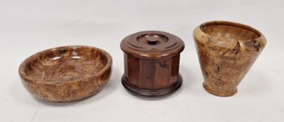 Assorted items of treen including a bowl, a cylindrical mortar, both in burr wood, an Edwardian