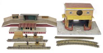 Large quantity of 00 gauge three rail track to include Hornby turntable, Hornby curved track, Twix