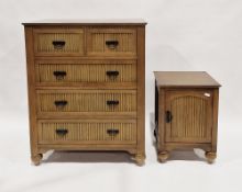 Modern chest of drawers with bamboo-effect decoration to the front and side panels, comprising two