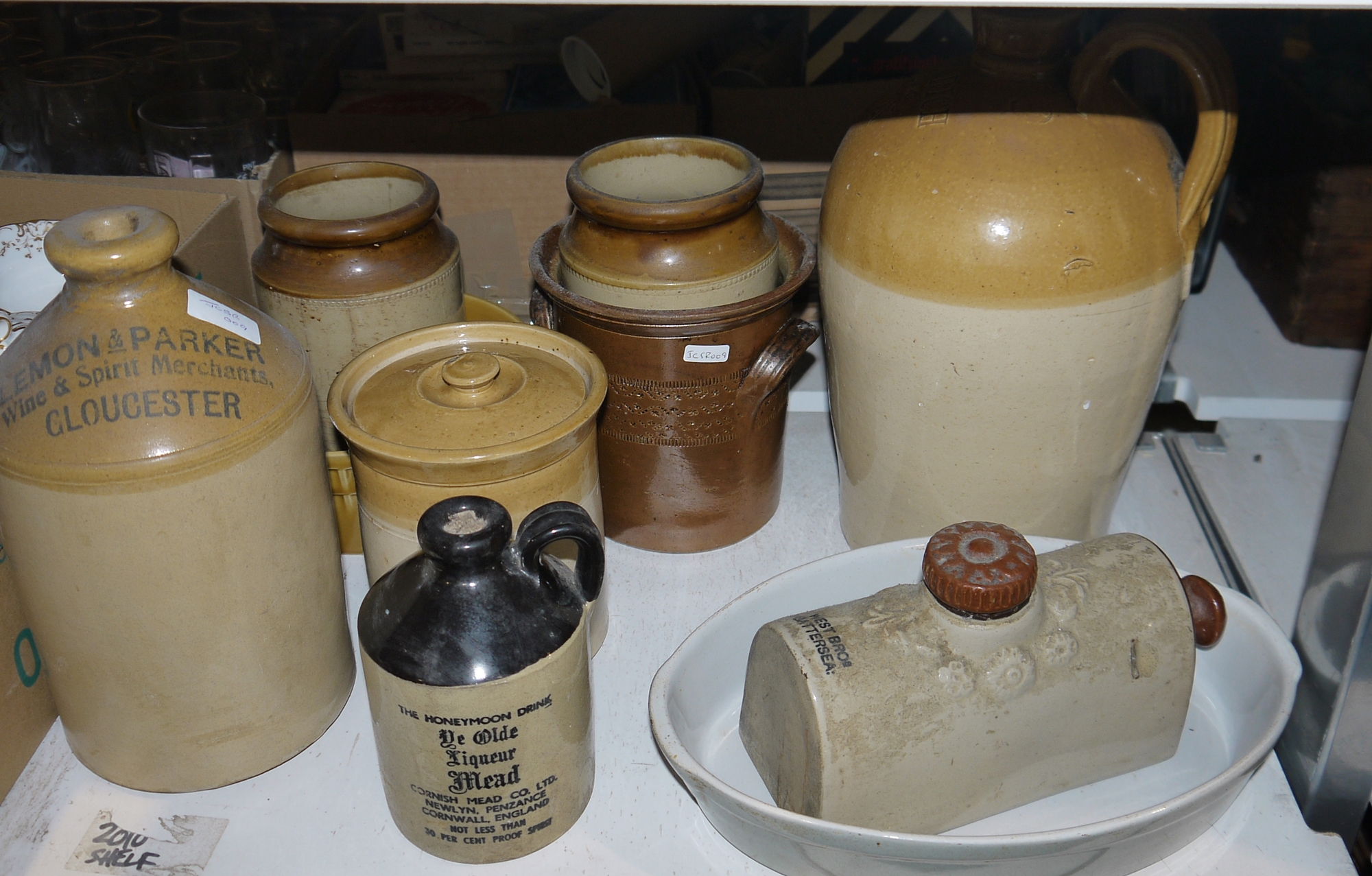 Small quantity of stoneware flagons, some named, to include Edward Rich, Royal Oak Clevedon, Lemon - Image 2 of 2