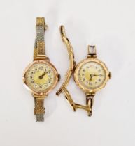 Early 20th century 9ct gold cased ladies wristwatch, the dial having Arabic numerals denoting hours,