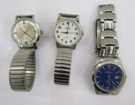 Gent's gilt-metal Seiko stainless steel wristwatch with calendar aperture and other gent's