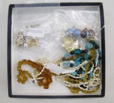 Assorted costume jewellery to include turquoise-coloured necklaces, seedpearls, necklaces, earrings,