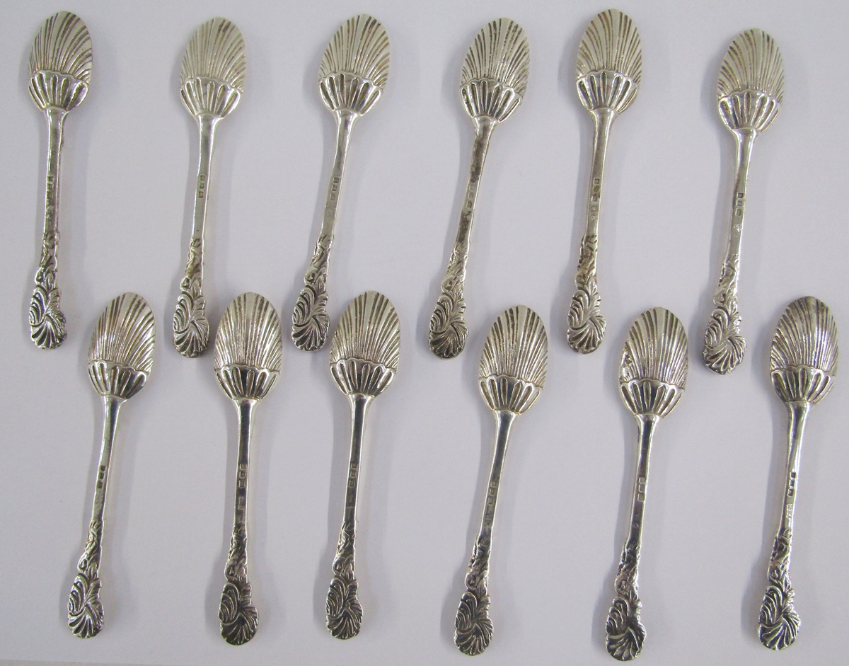 George V set of twelve shell bowled coffee spoons, hallmarked London 1927, makers marks rubbed, - Image 2 of 5