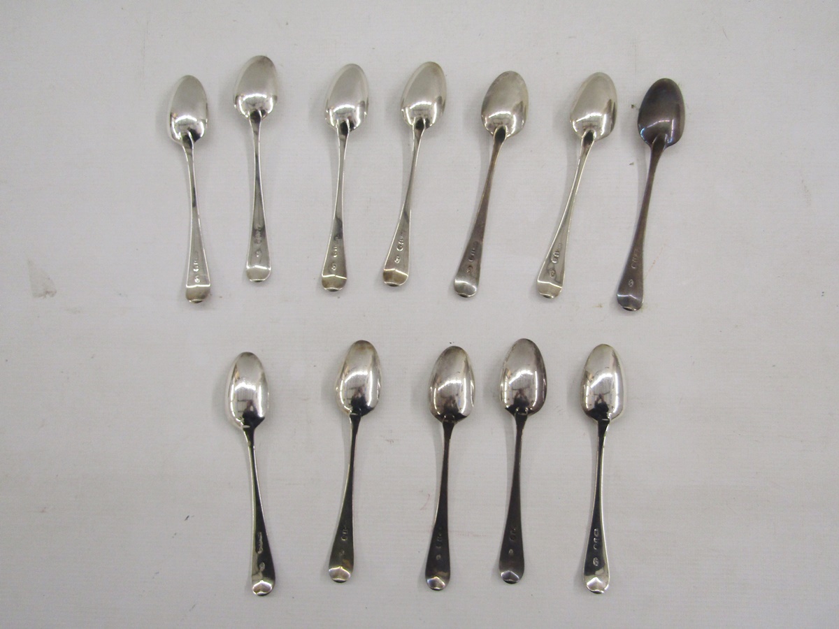 Set of twelve George III silver teaspoons, having bright cut decoration, hallmarked London 1786 by - Image 2 of 3