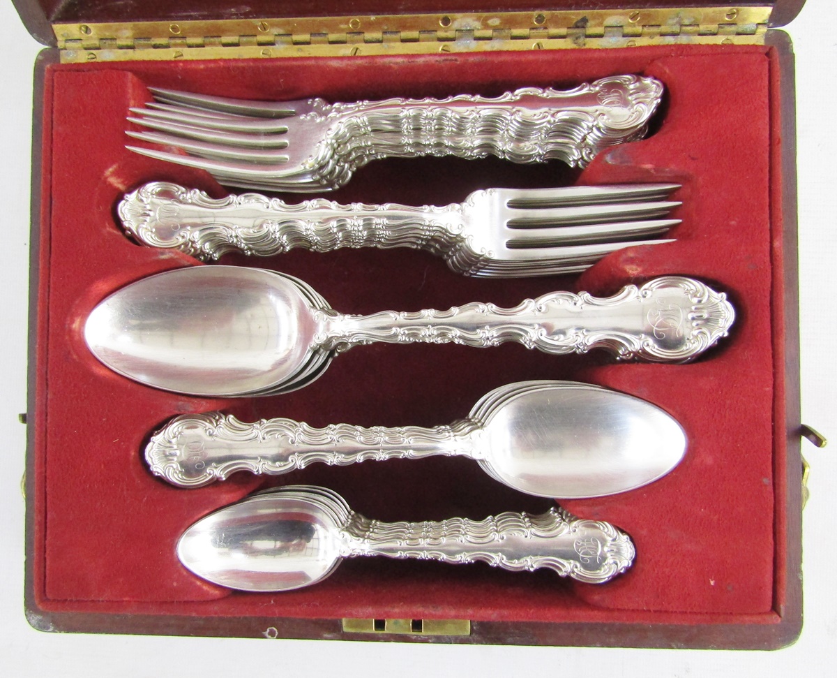Late 19th century American silver twelve-piece canteen by Gorham Manufacturing Company (New York), - Image 2 of 4