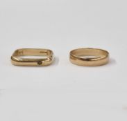 9ct gold square ring (size N) and a 9ct gold wedding band (size O3/4), 5.1 g approx
