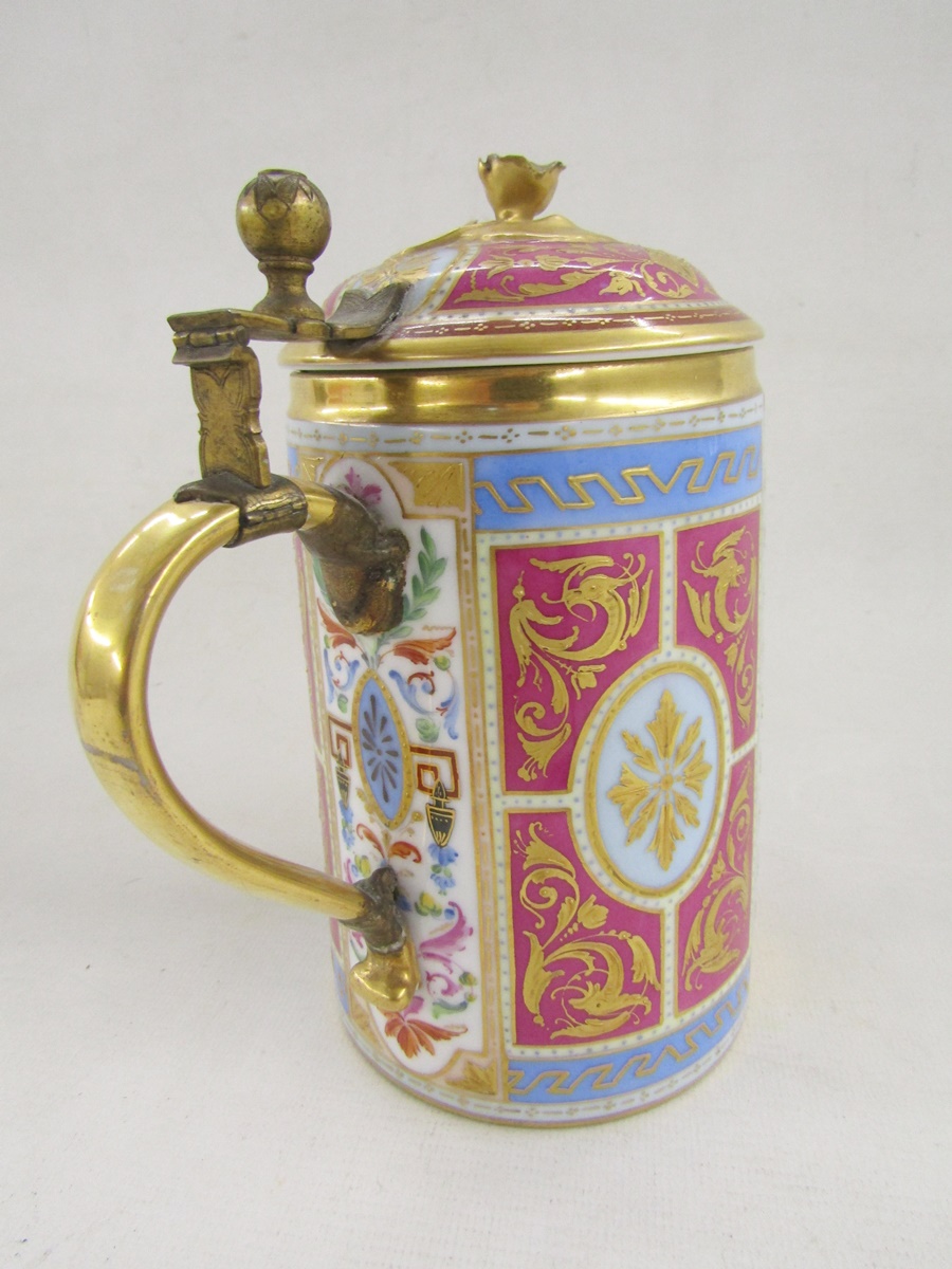 Vienna-style porcelain tankard and cover, late 19th century, blue shield mark, painted with three - Image 3 of 8
