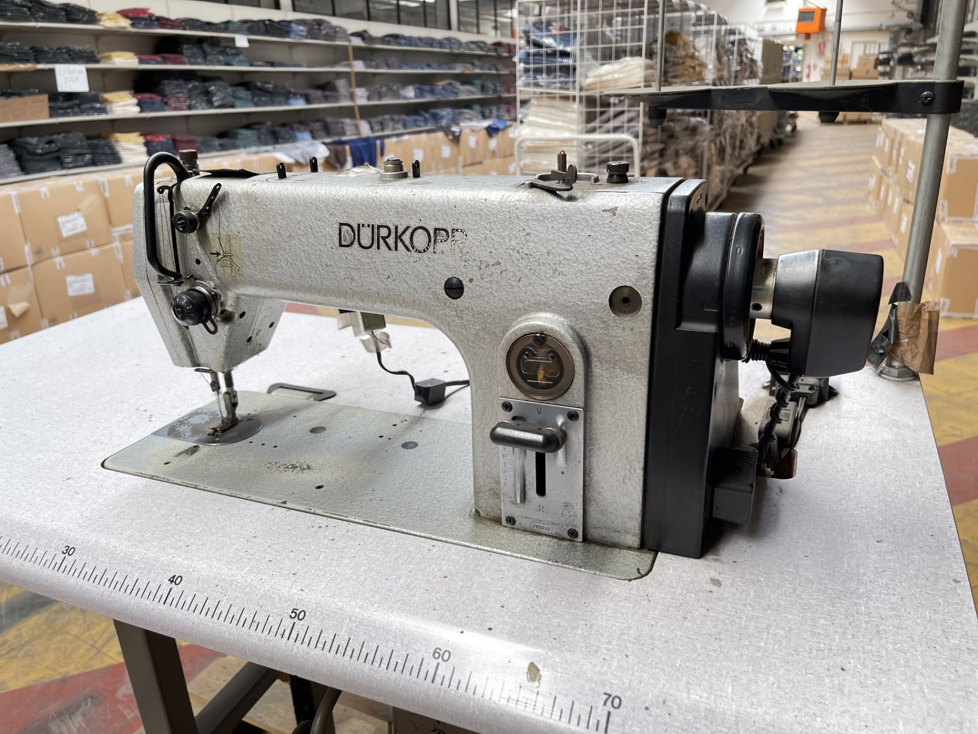 Durkopp 271-140041 Industrial Sewing machine. Needle 797/80 - Image 5 of 9