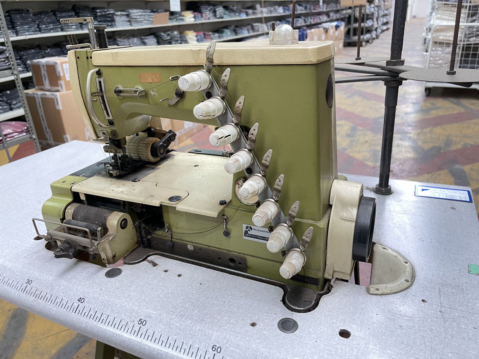 Rimoldi 264-11-4EL-09 Industrial Sewing Machine - Image 5 of 12