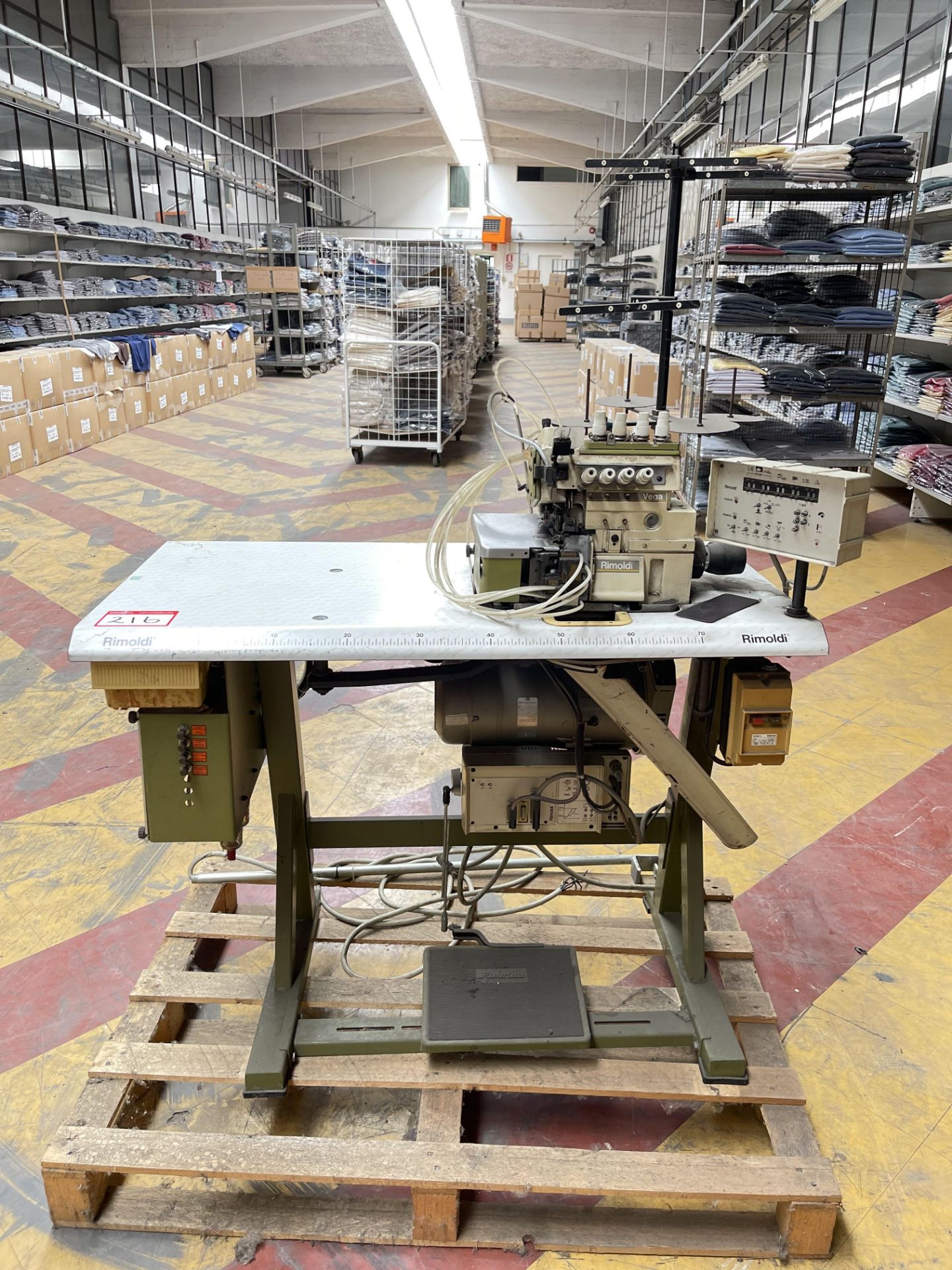 Rimoldi Vega F27-00-2MD-24 Overlocker Sewing machine. S/No 01200896