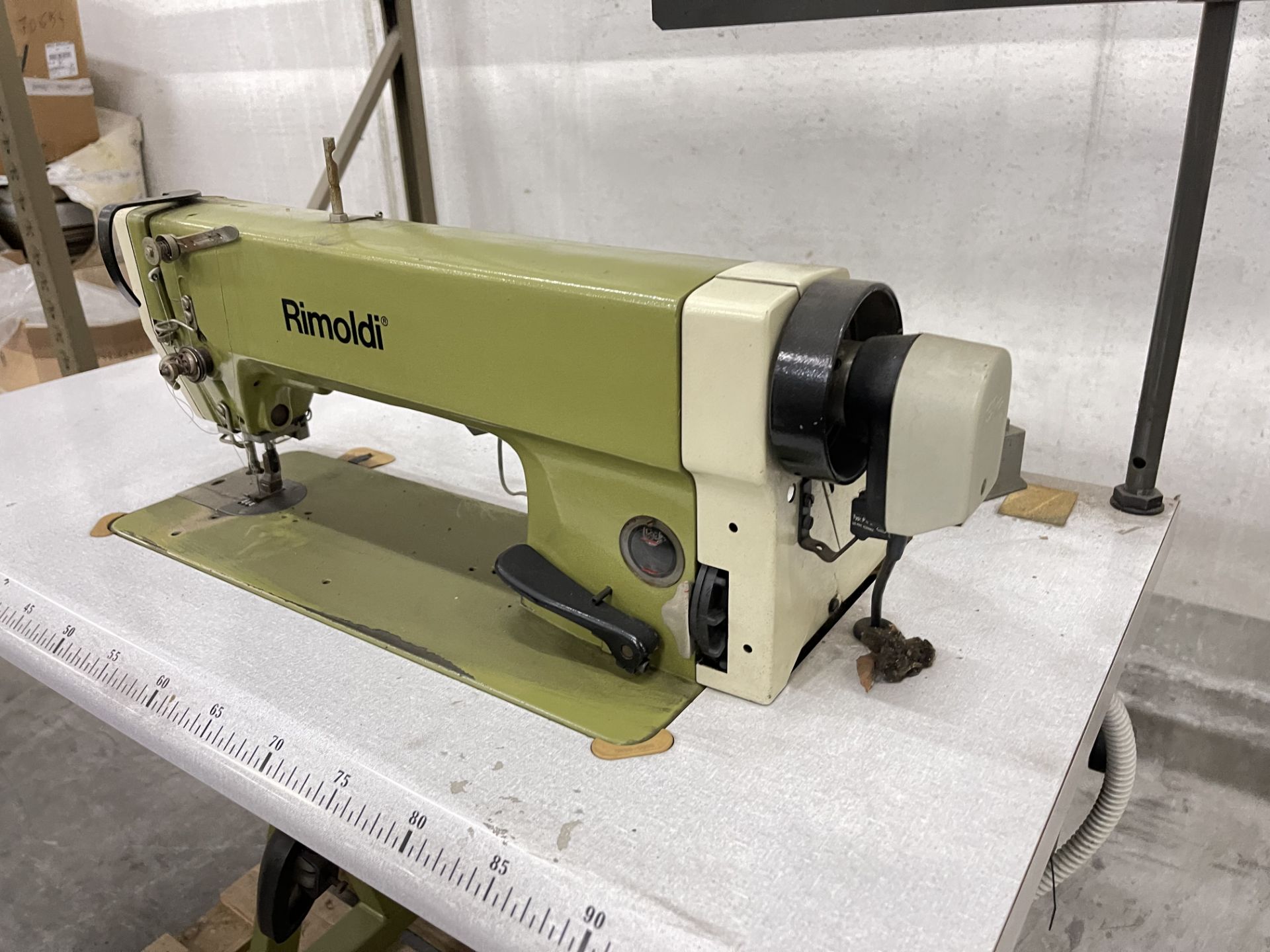 Rimoldi ERP-100-151-00M-00-01 Industrial Sewing machine. S/No 1427364 - Image 5 of 9