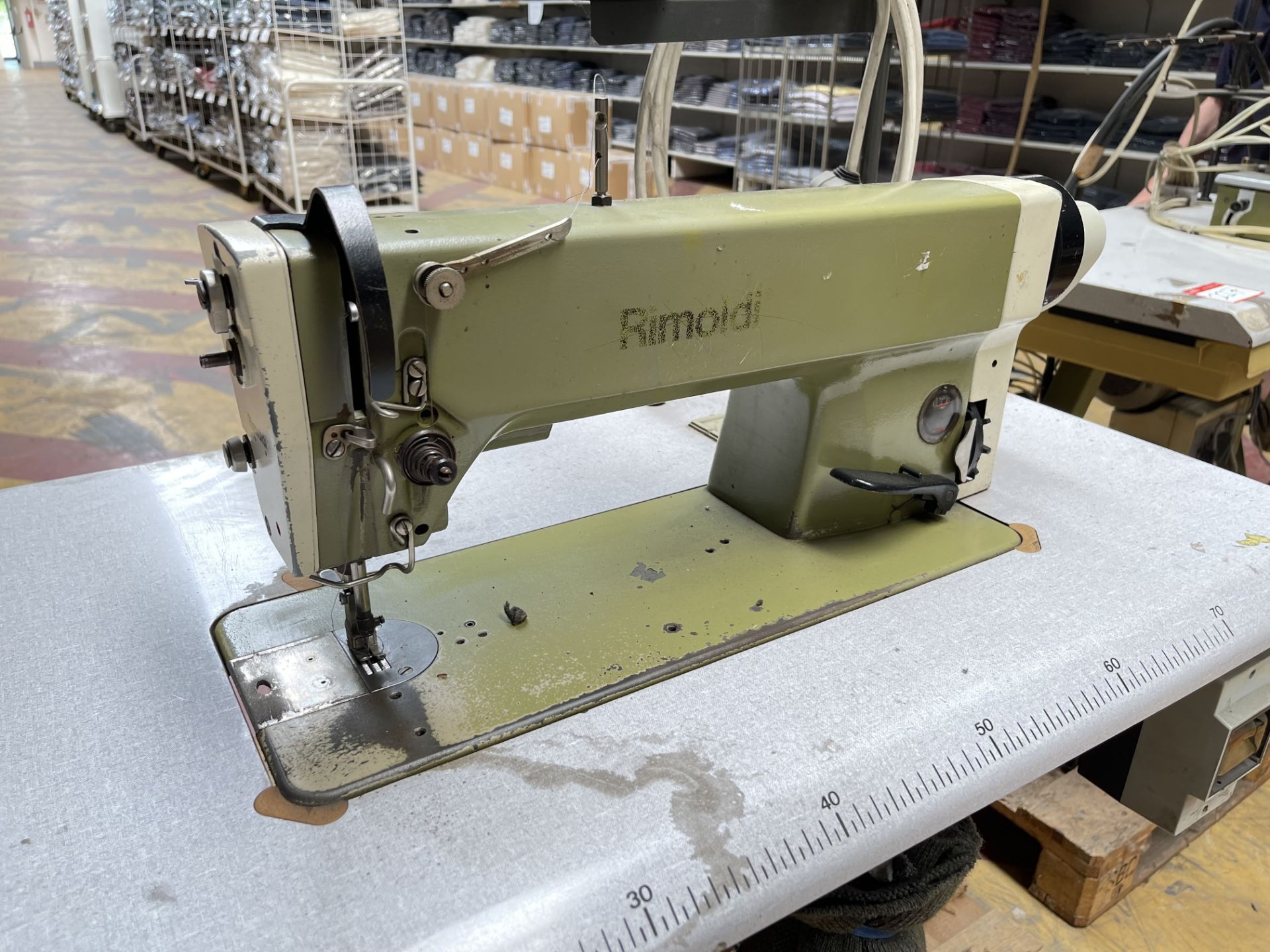 Rimoldi ERP-100-150-00M-00-01 Industrial Sewing machine. S/No 1435573 - Image 4 of 9