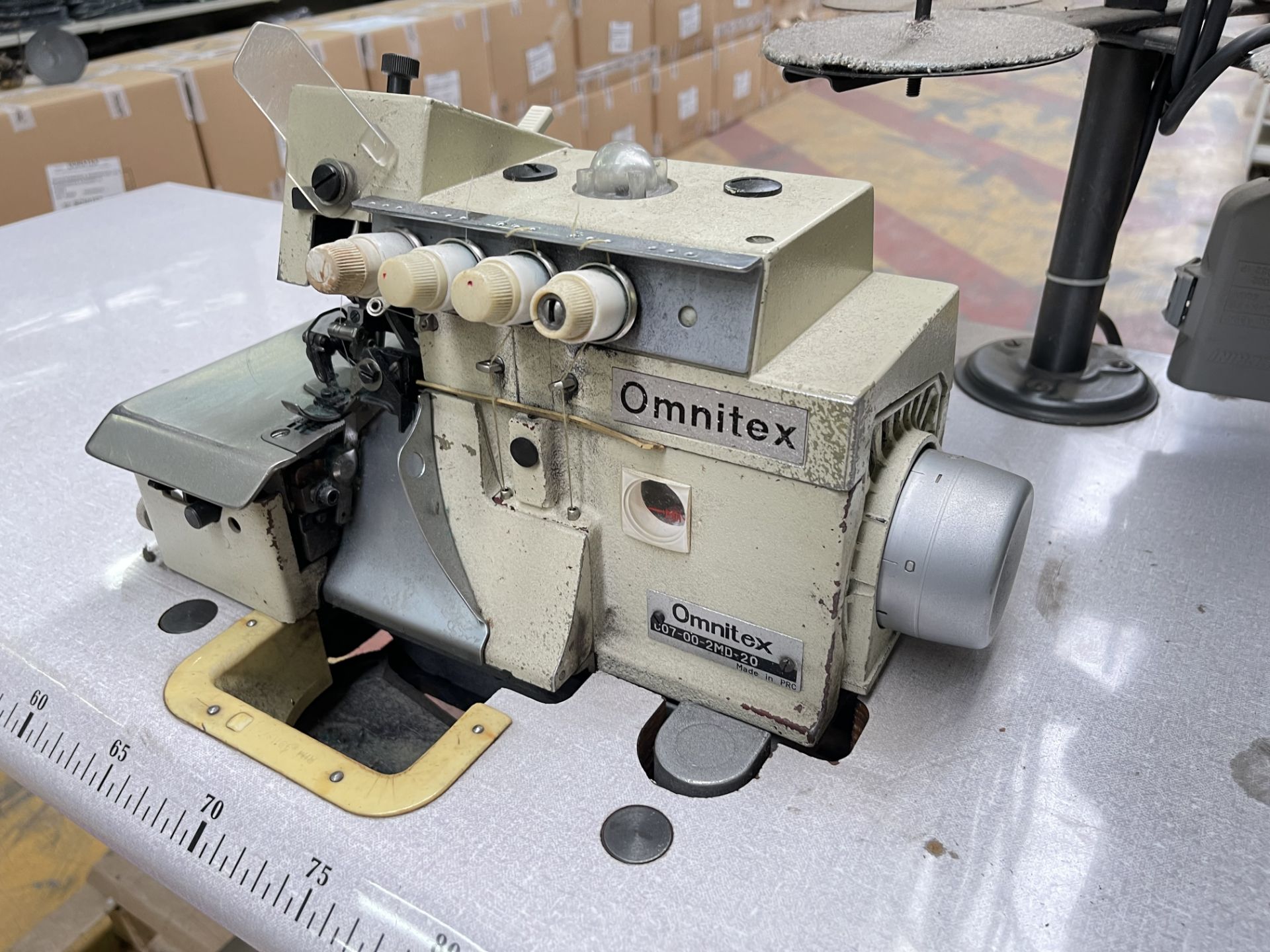 Omnitex C07-00-2ND-20 Overlocker Sewing Machine S/No: 017799 - Image 5 of 8