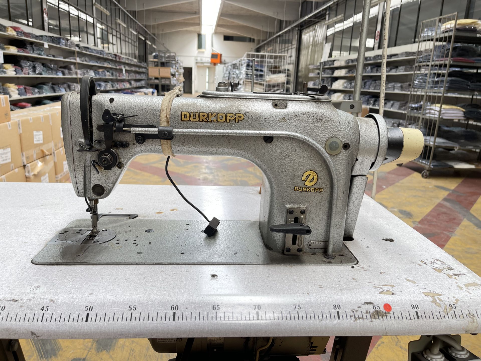 Durkopp Industrial Sewing machine. S/No 211-15105 - Image 3 of 8