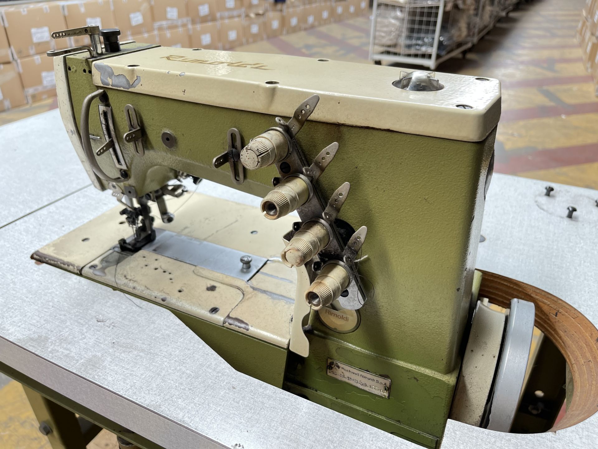 Rimoldi 263-46-3MD-05\133.82 Industrial Sewing machine. S/No 670465 - Image 7 of 9