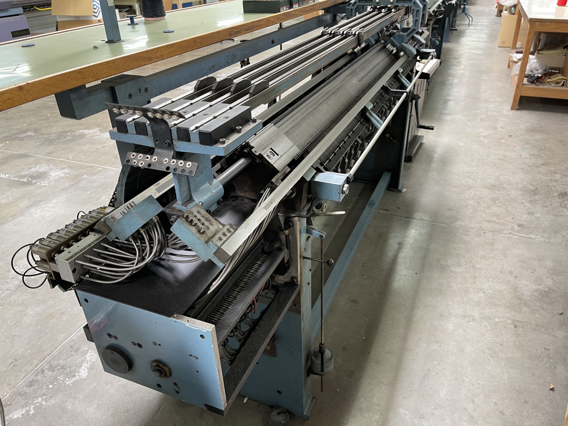 Omega JS 24 Type 12/160 Flat Bed Knitting Machine - Image 4 of 5