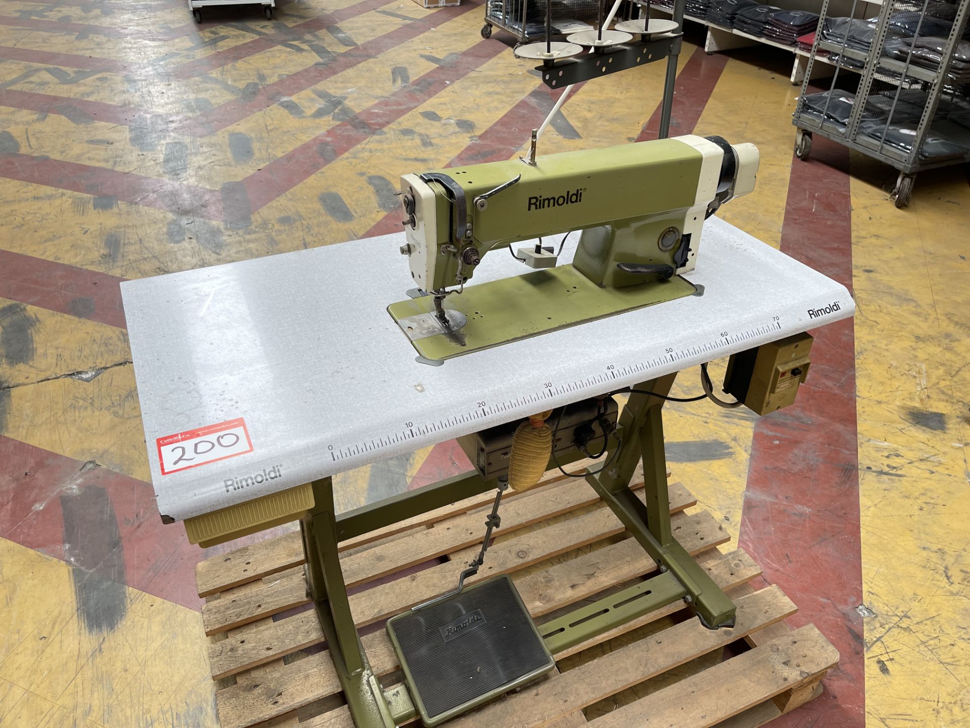 Rimoldi 100-1500-00M Industrial Sewing Machine. S/No 254 116 - Image 2 of 6