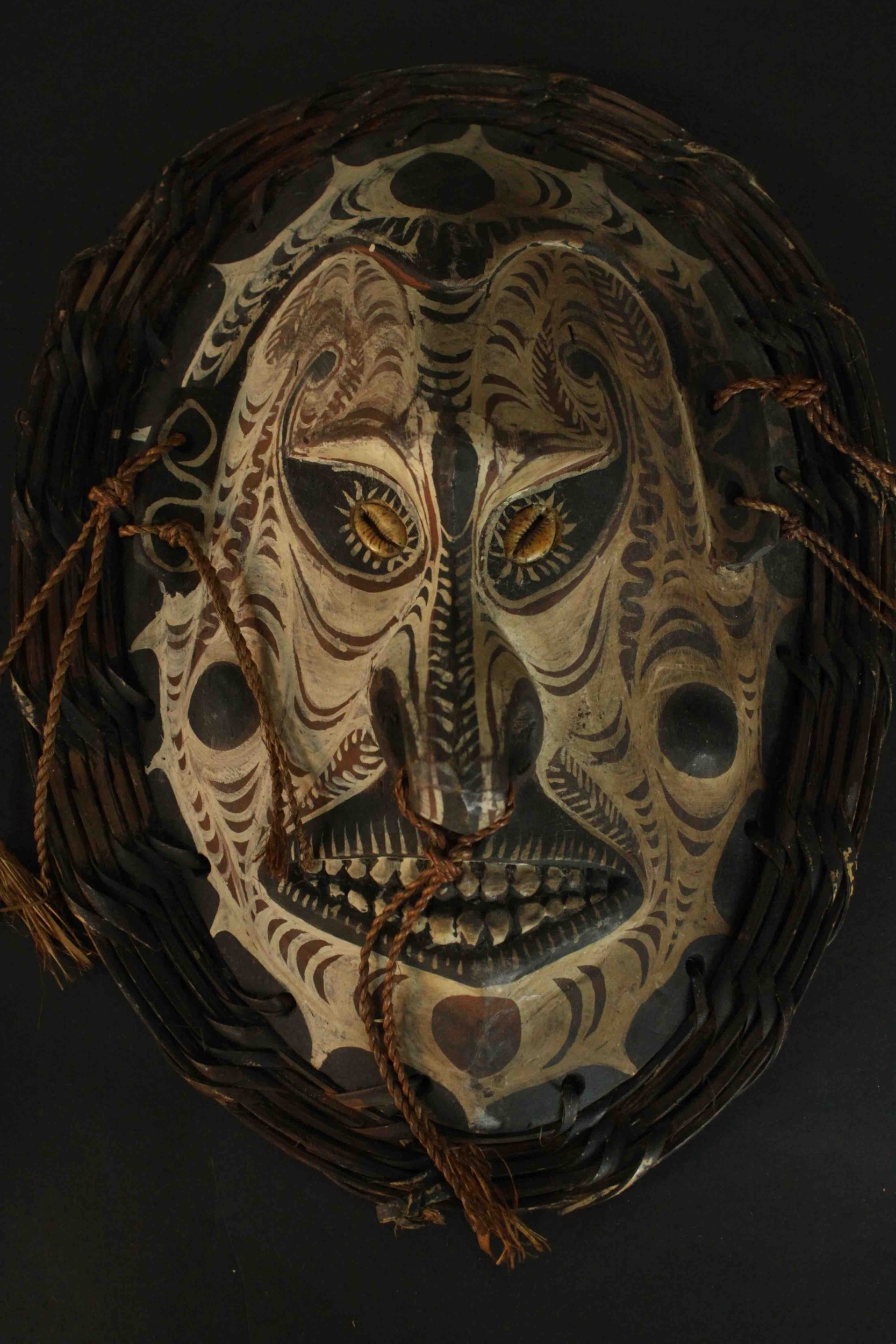 One ancestral mask from Papa New Guinea along with a painted and carved early 20th century African - Image 3 of 9