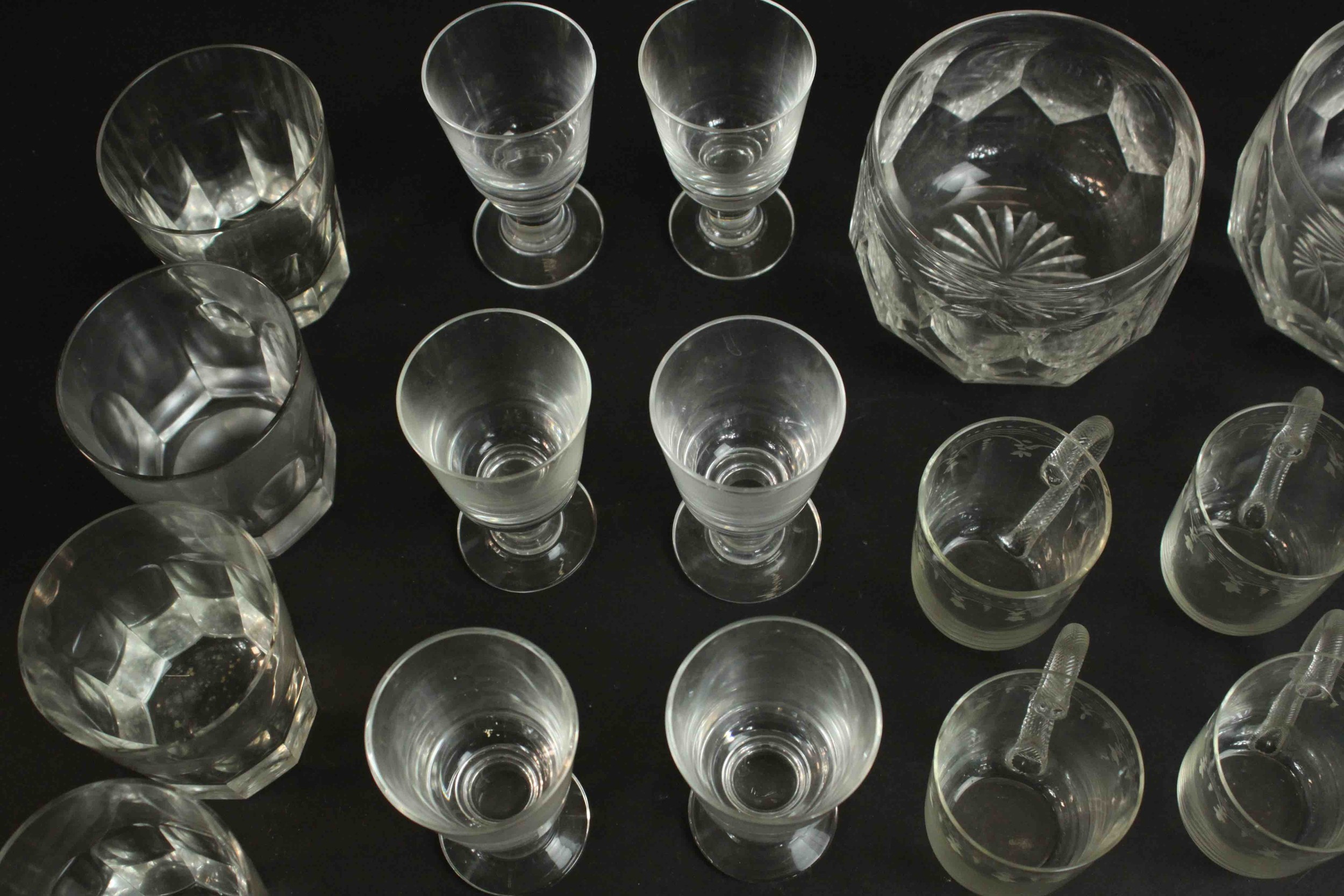 A collection of hand cut and engraved glass, including a Bohemian 19th century etched bowl, a set of - Image 8 of 10