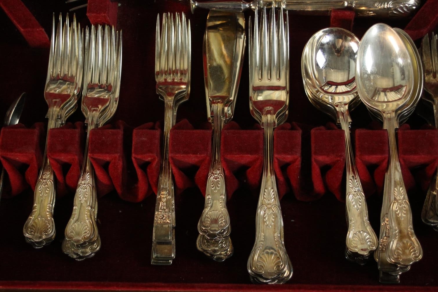 A part canteen of silver plated cutlery. H.10 W.47 D.32cm. - Image 7 of 9