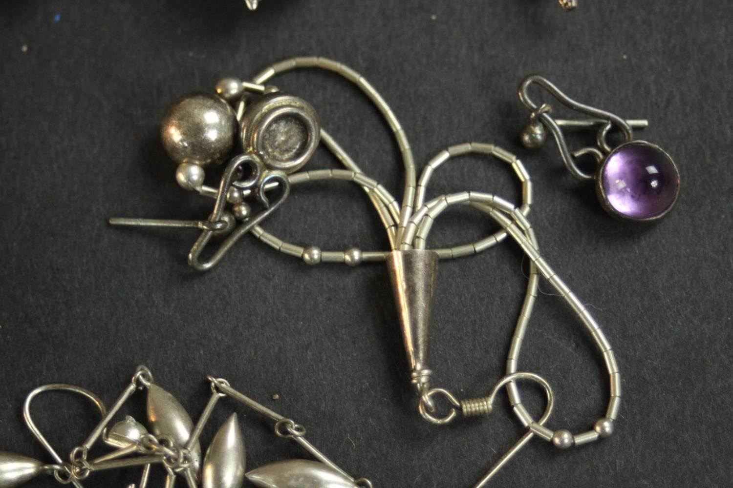 A large collection of silver and gemset jewellery, including amethyst and silver earrings, a pair of - Image 7 of 8