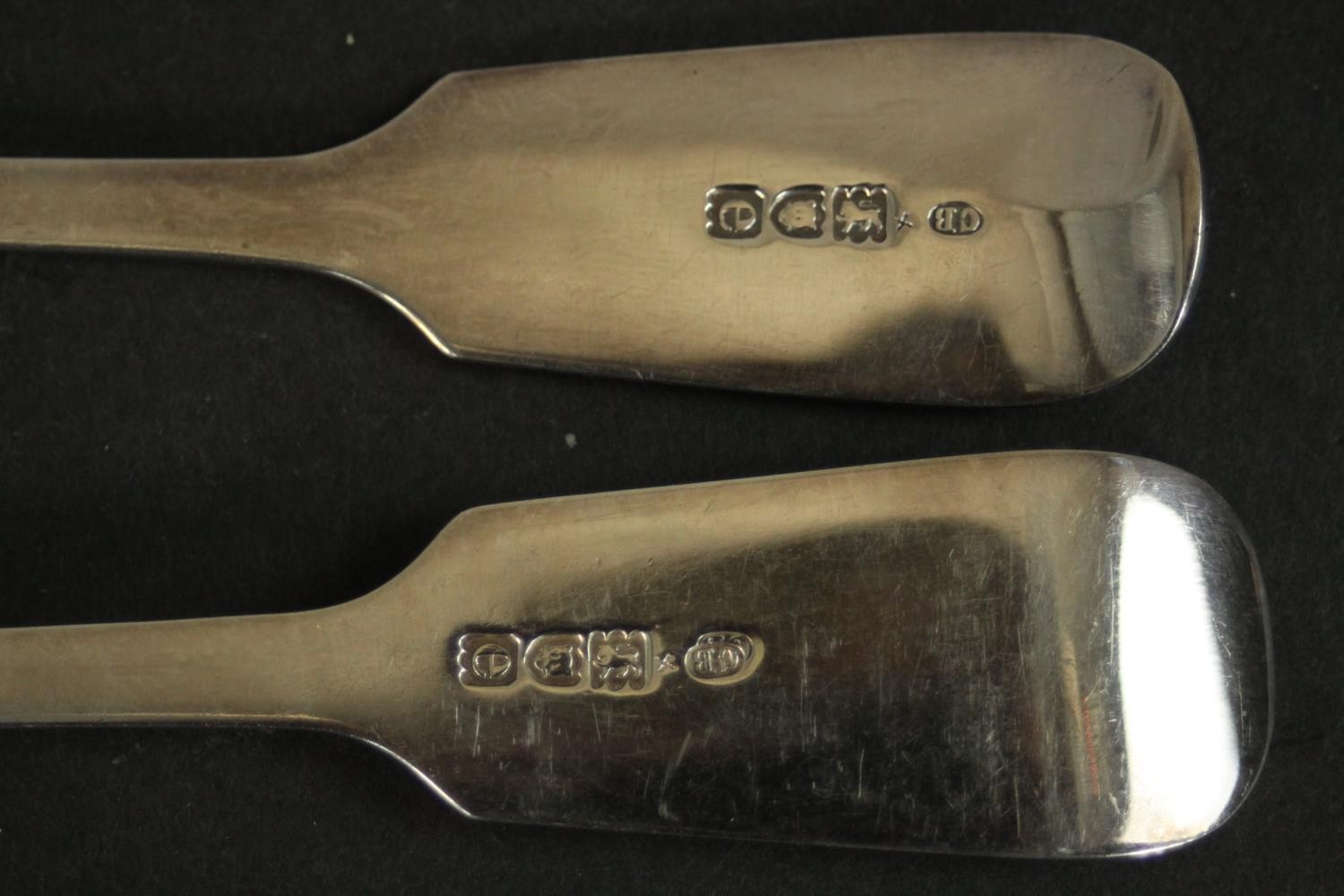 A Victorian engraved silver fish knife and fork serving set by Charles Boynton decorated with a - Image 5 of 6