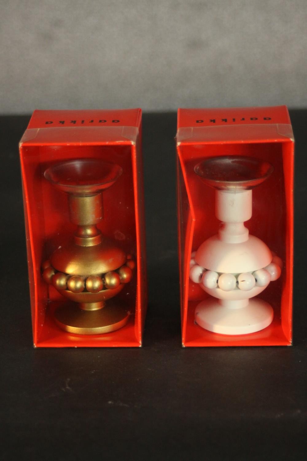 Two sets of Aarikka Finnish golden and white carved candlesticks with beaded detailing. One of - Image 4 of 6