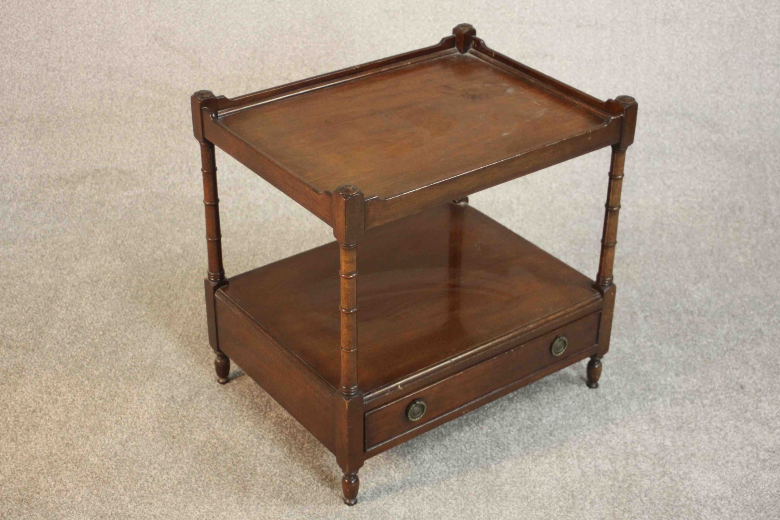 A George III style mahogany lamp table, of rectangular form with a gallery top on turned supports - Image 3 of 6