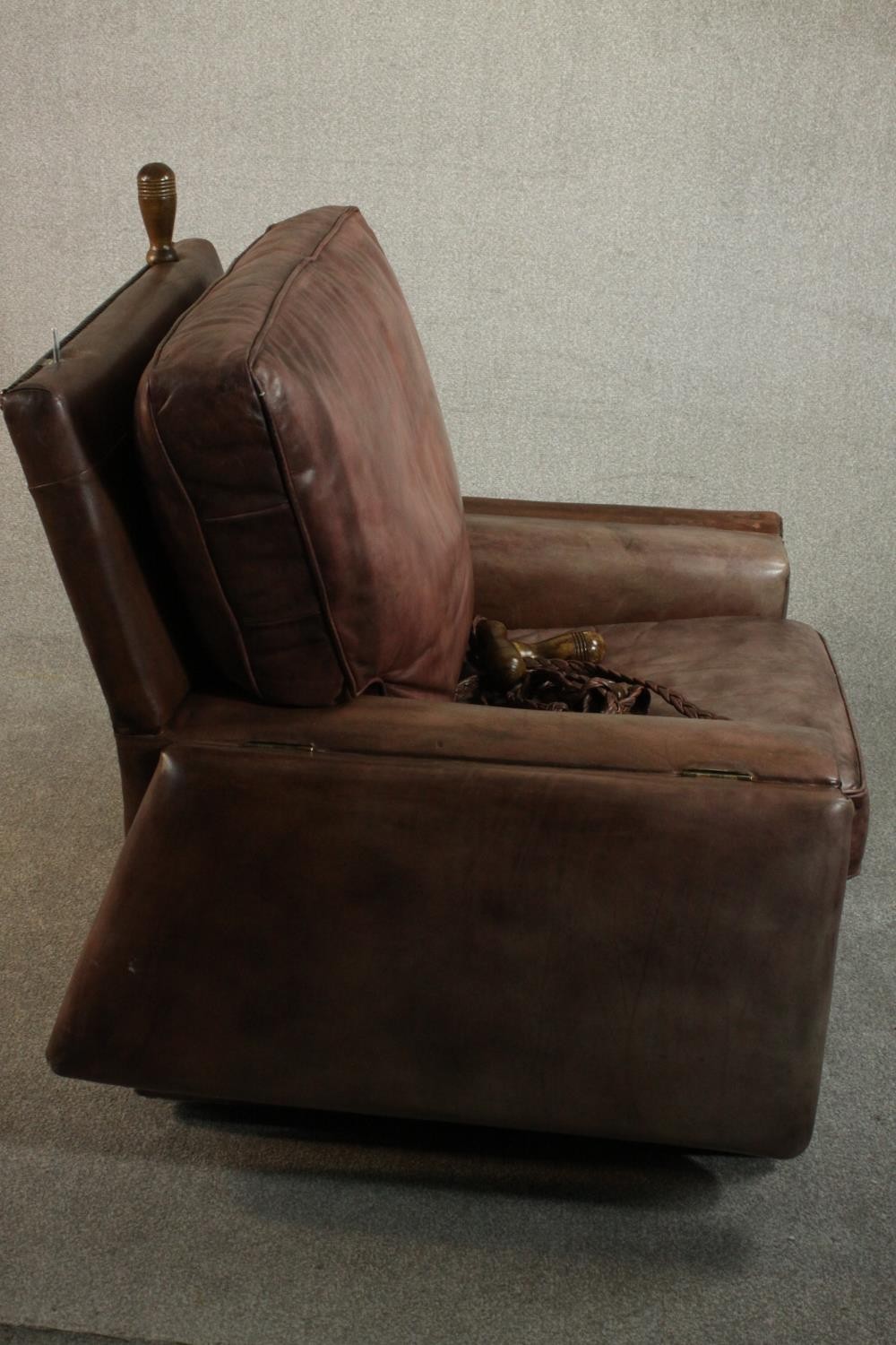 A Knole style contemporary brown leather armchair, with turned stained beech finials and studded - Image 4 of 12