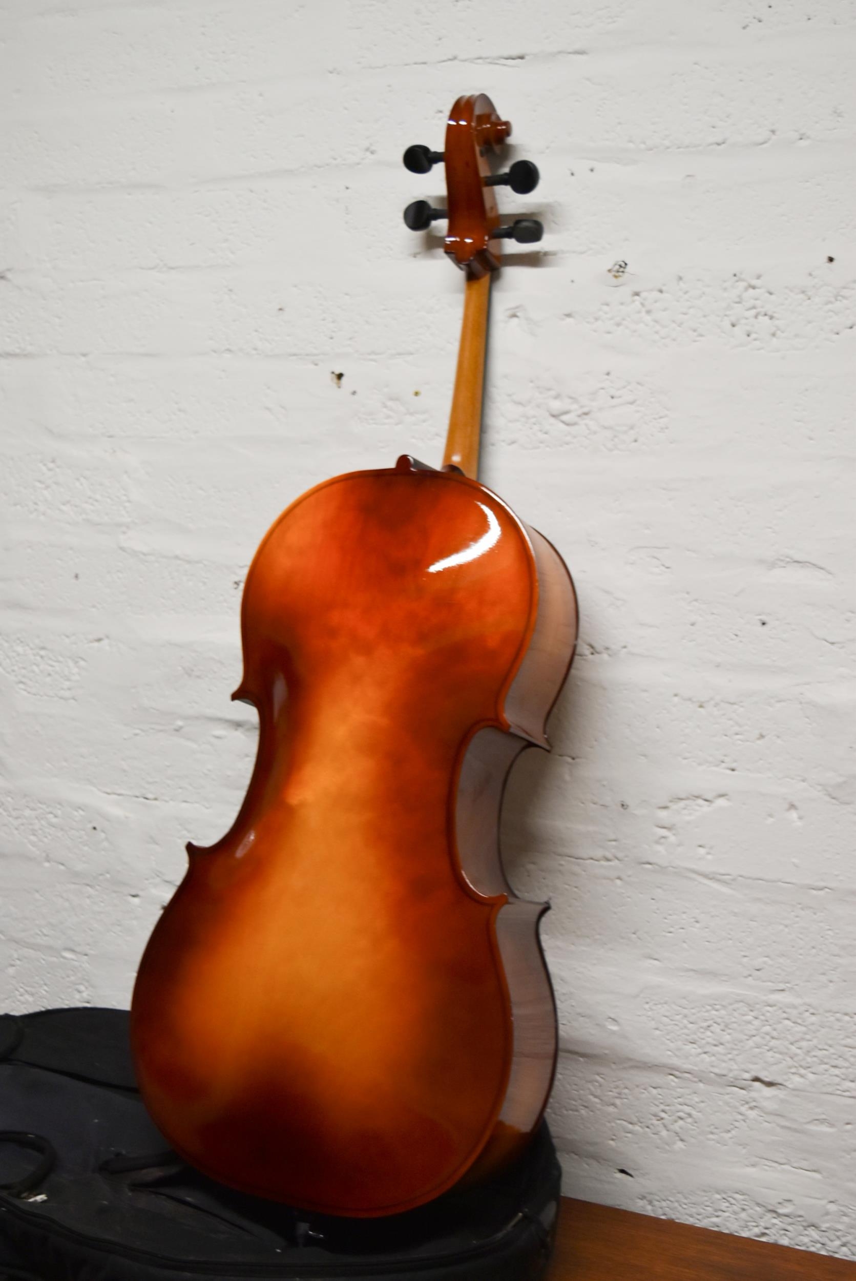 A modern cello and carrying case. - Image 5 of 10