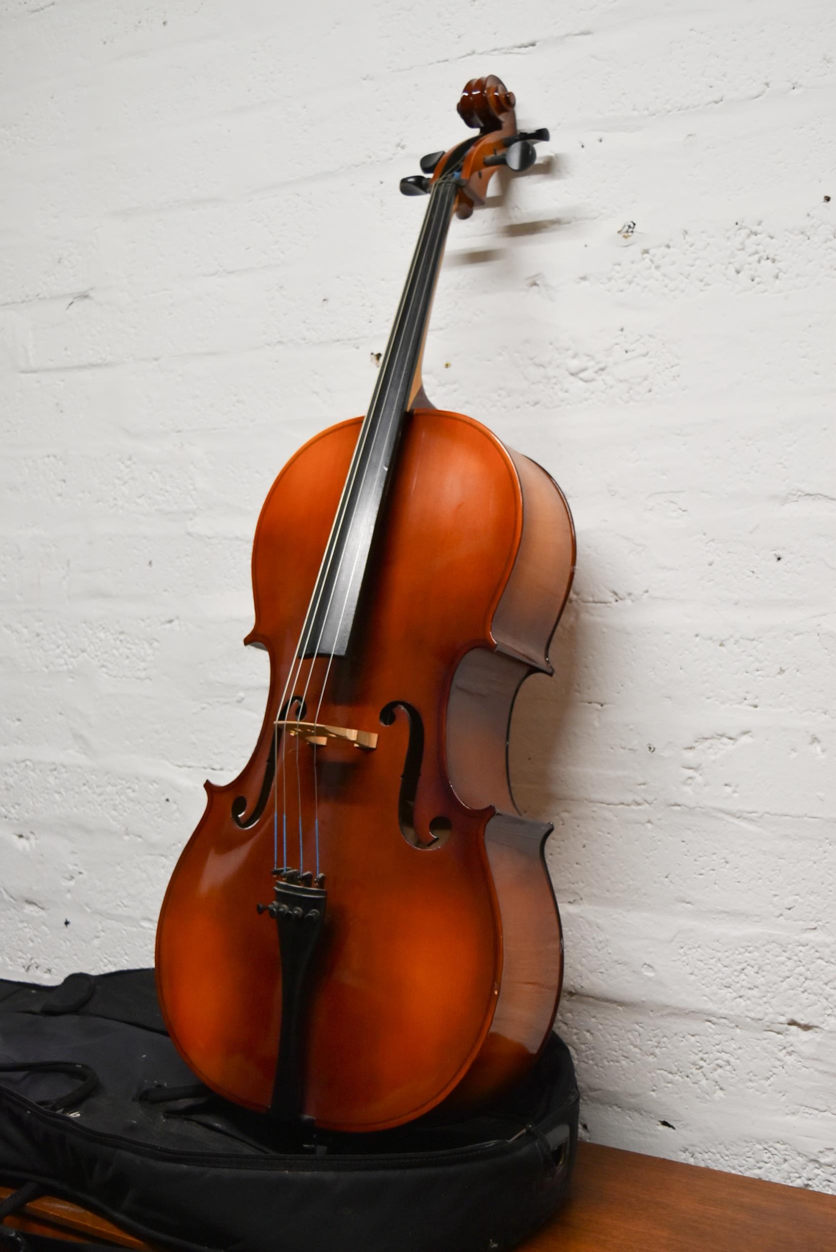 A modern cello and carrying case. - Image 3 of 10