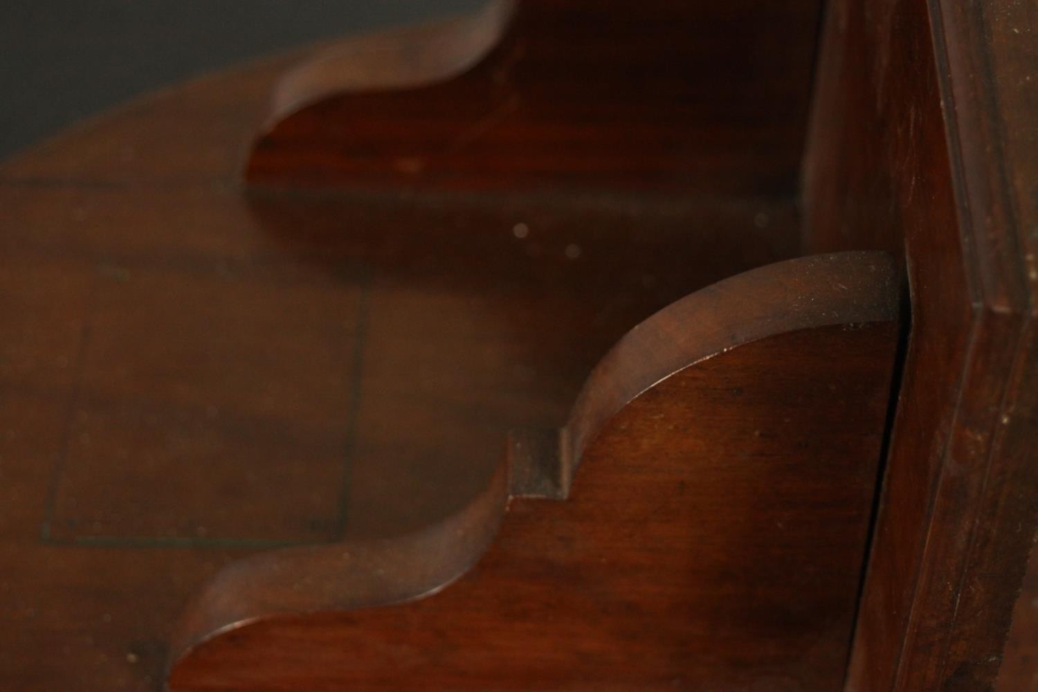 A Victorian walnut wall shelf on a shield shaped back. H.45 W.37 D.23cm. - Image 5 of 6