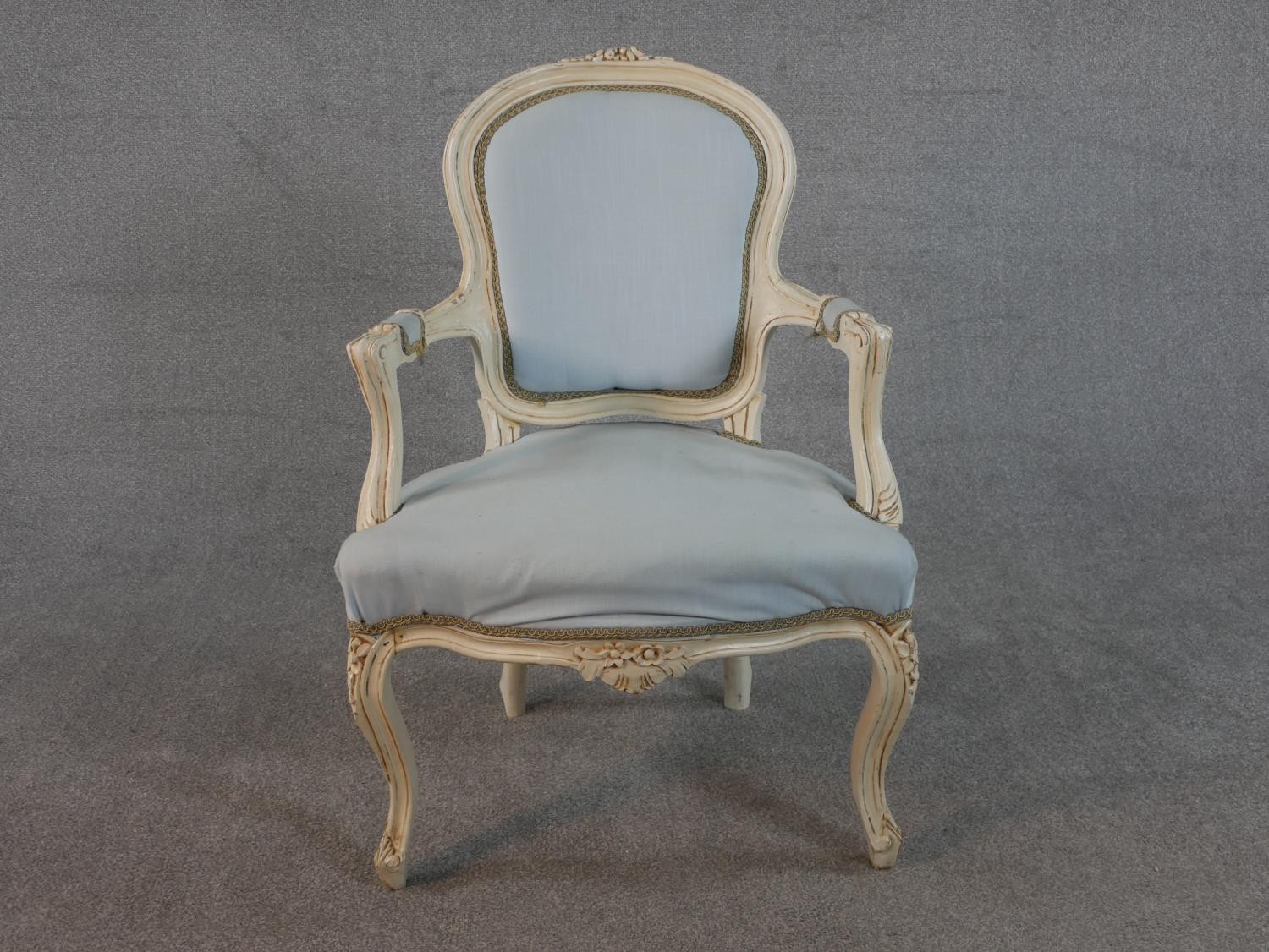 Two French Louis XV style fauteuil armchairs, one gilded and upholstered in silk (upholstery - Image 2 of 9