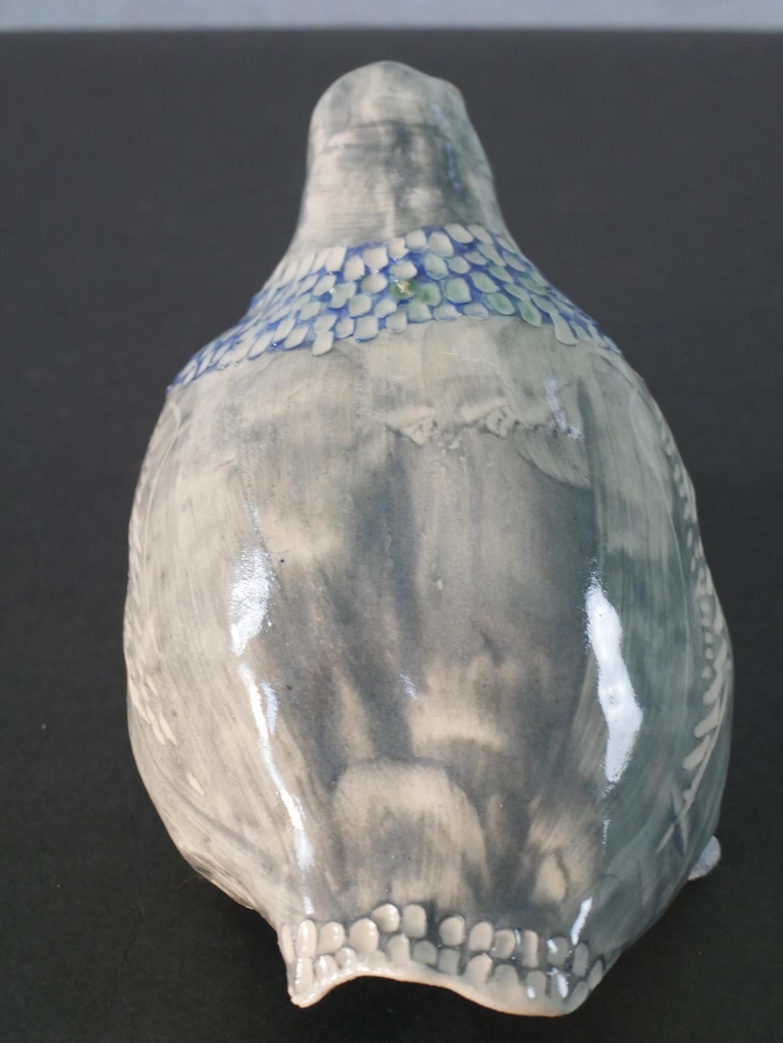 A limited edition glazed ceramic Portland Pigeon. A bespoke ceramic piece, created in - Image 3 of 4