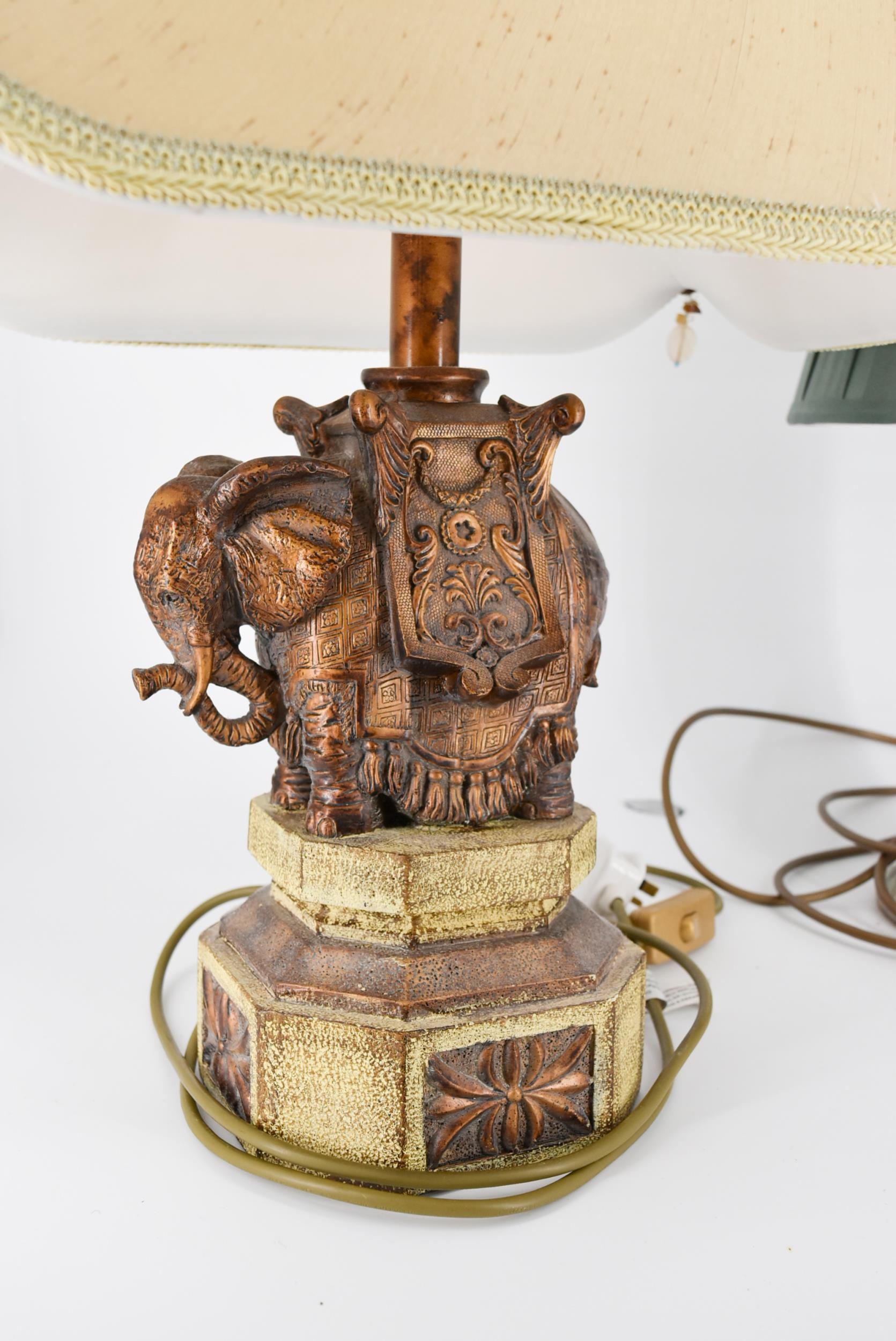 A hand painted floral design porcelain table lamp along with a moulded resin elephant form table - Image 3 of 4