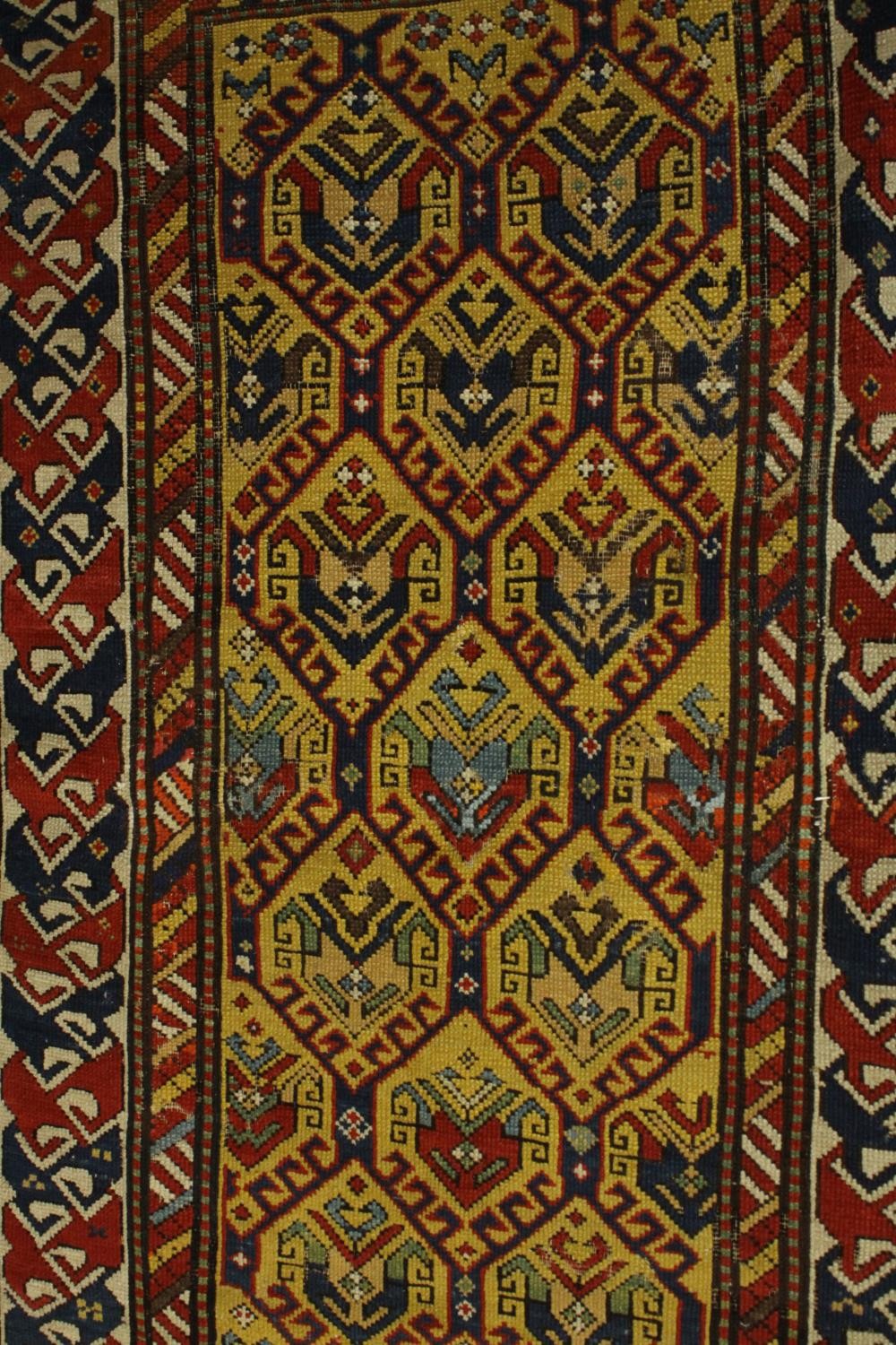 A gold ground hand made Kazak rug. L.151 W.88cm. - Image 4 of 6