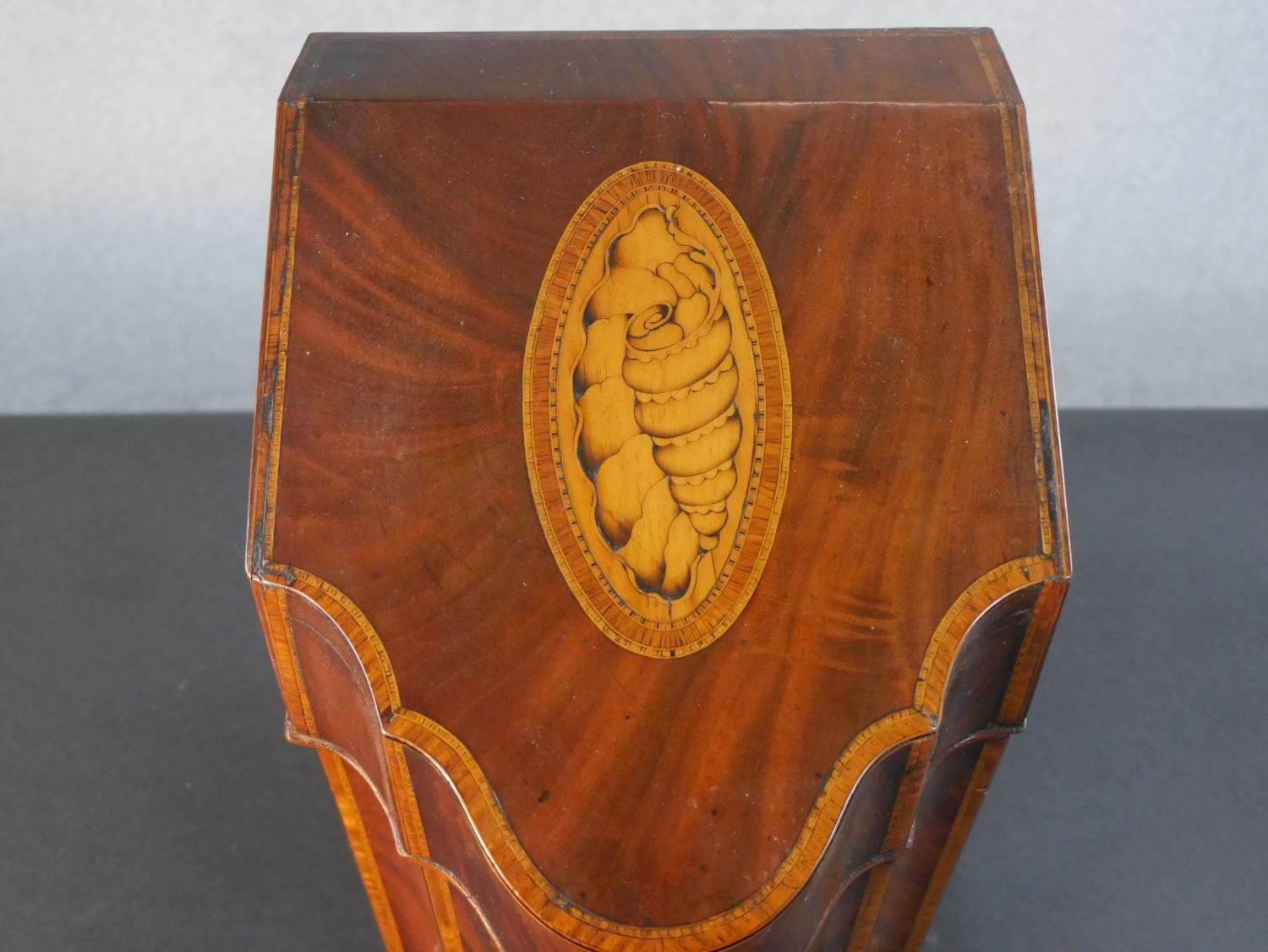 A 19th century flame mahogany and satin wood inlaid knife box with a white metal shield shape - Image 4 of 7