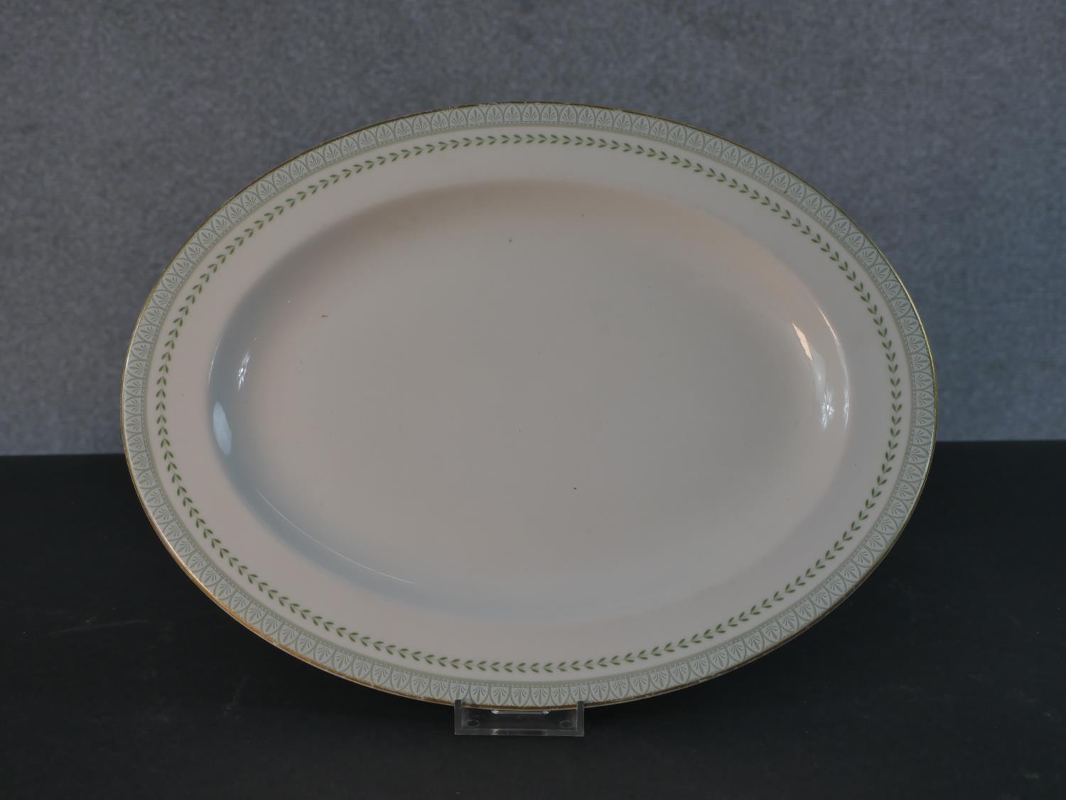 A Royal Doulton 'Berkshire' eleven person part dinner service. Maker's mark to base. (28 pieces) - Image 5 of 8