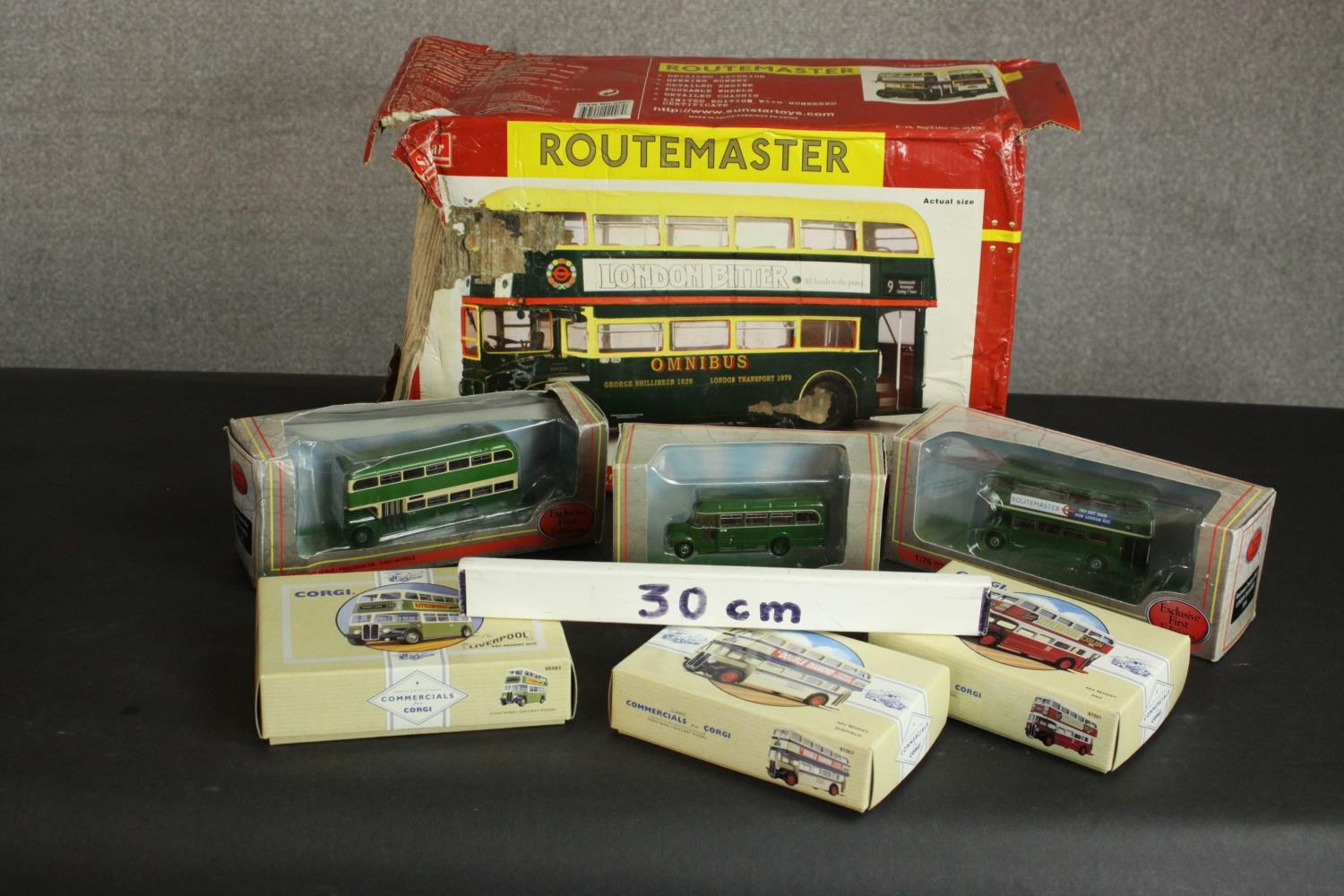 A boxed AEC Routemaster Bus, Oxford Die-cast NRM002, London Transport (1979 Shillibeer Omnibus - Image 2 of 21