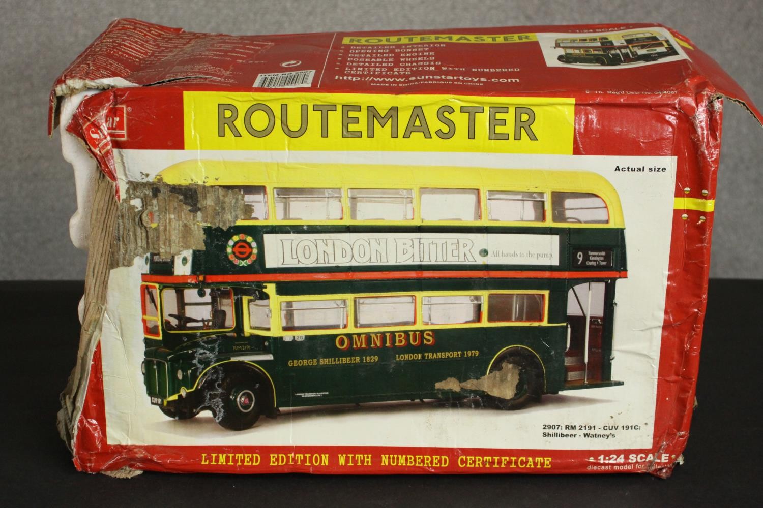 A boxed AEC Routemaster Bus, Oxford Die-cast NRM002, London Transport (1979 Shillibeer Omnibus - Image 19 of 21