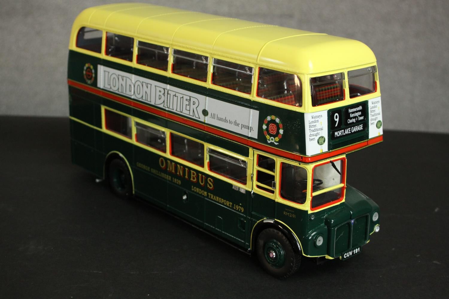 A boxed AEC Routemaster Bus, Oxford Die-cast NRM002, London Transport (1979 Shillibeer Omnibus - Image 6 of 21