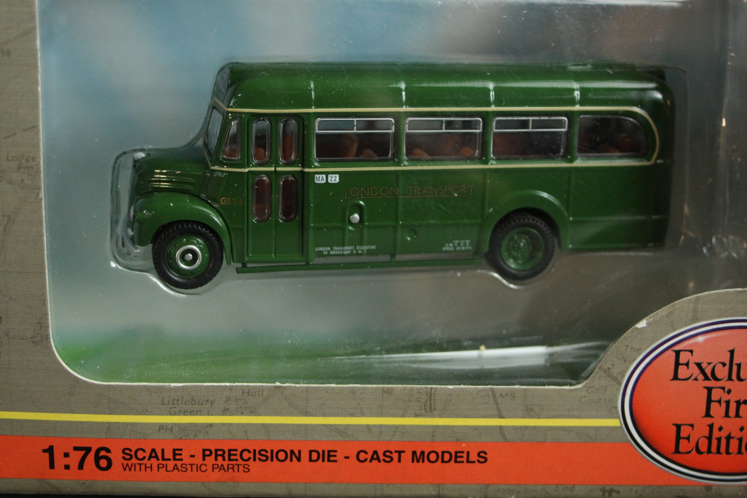 A boxed AEC Routemaster Bus, Oxford Die-cast NRM002, London Transport (1979 Shillibeer Omnibus - Image 17 of 21