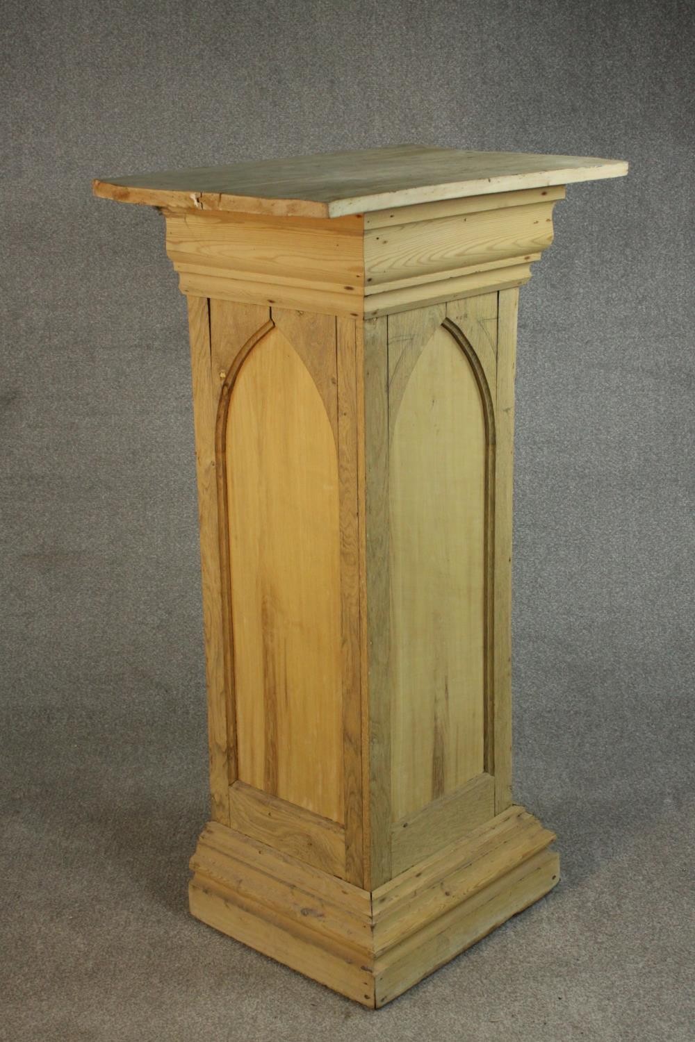 A Gothic Revival oak and pine sculpture stand, with a rectangular top, the sides with arched design, - Image 5 of 9