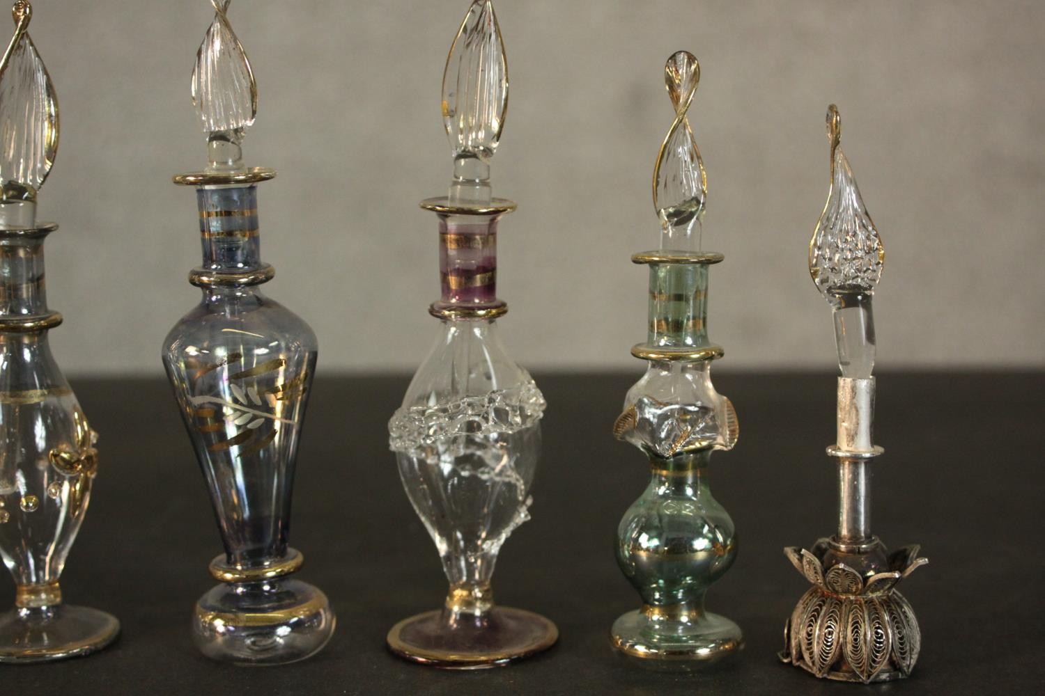 A collection of perfume and snuff bottles, including nine hand blown glass Egyptian bottles with - Image 6 of 11