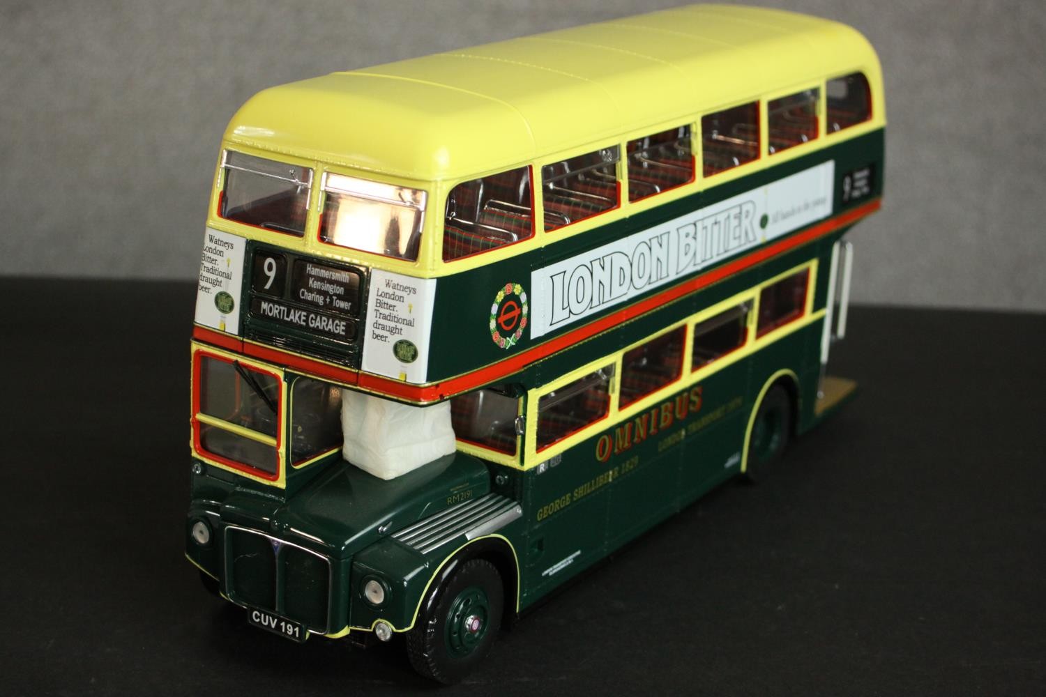 A boxed AEC Routemaster Bus, Oxford Die-cast NRM002, London Transport (1979 Shillibeer Omnibus - Image 5 of 21